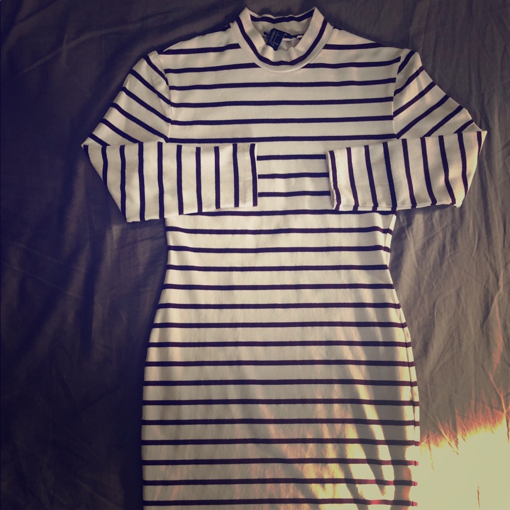 Striped F21 long-sleeve dress